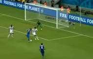 Video: Sokratis sút bồi gỡ hòa (Costa Rica 1–1 Hy Lạp)