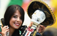 Những bóng hồng rạng rỡ trên khán đài trận Hà Lan - Mexico