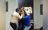 Video: Fan cuồng Brazil đấm bể tivi khi xem loạt sút luân lưu
