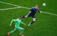 Beckenbauer cảnh báo Neuer đừng rời xa khung gỗ