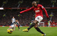 M.U sẽ 'tống' Ashley Young về lại Villa