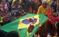 Toàn cảnh Brazil tê liệt vì bạo loạn sau trận thua thế kỷ