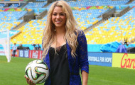Chùm ảnh: Shakira làm dáng bên trái bóng tại Maracana