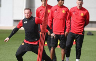 Vì MU, Van Gaal bay thêm gần nửa vòng trái đất
