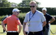 David Moyes bình thản trên sân golf