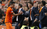 HLV Van Gaal và Persie từng 'cơm chẳng lành, canh chẳng ngọt'