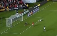 Video: Bàn thắng cực dễ nâng tỷ số lên 3-0 cho M.U của Rooney (LA Galaxy vs Manchester United)