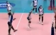 Video: Pha tấn công sau vạch 3m uy lực của Phạm Thị Yến