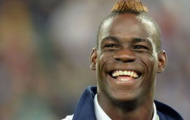 Milan khẳng định Balotelli sẽ không đi đâu hết
