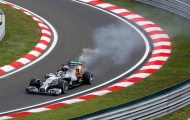 Hamilton nối dài vận đen, Rosberg giành pole tại Hungaroring