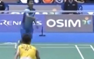 Video: Đôi công ngẫu hứng khéo léo như số 1 Thái Lan