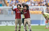 Chùm ảnh: Khoác áo Baggio, lại đòi 'tự sướng' với Balotelli