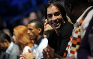 Robert Pires sang Ấn Độ 'kiếm tiền'