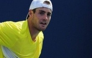 Video: Murray - Isner gây thót tim với pha đôi công tuyệt hay