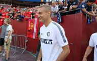 Video: Màn trình diễn của Nemanja Vidic trong ngày gặp lại Man Utd