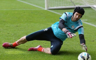 Mou cảnh báo Cech: Hãy “chống” lại nếu có thể!