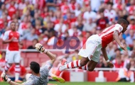 Video: Arsenal mất trắng quả penalty vì trọng tài