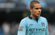 Rodwell mở màn cho cuộc đào tẩu khỏi Man City
