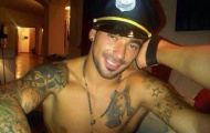 Rò rỉ ảnh sex của Lavezzi
