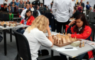 Tuyển cờ vua nữ Việt Nam đánh bại chủ nhà Na Uy