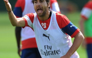 Flamini đùng đùng nổi giận quát mắng đồng đội