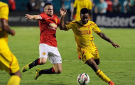 SỐC: M.U gia hạn hợp đồng với Tom Cleverley