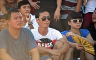 'Vỡ sân' vì giải bóng đá phủi Hà Nội