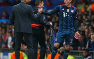 'Herr Guardiola' khuấy động nội bộ Bayern Munich