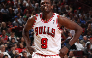 Luol Deng tới Miami Heat trám chỗ cho LeBron James