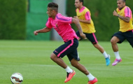 Neymar bất ngờ dính chấn thương mắt cá chân khi tập luyện