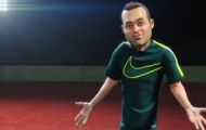 Video: Andres Iniesta 'hoạt hình' lạ mắt trong quảng cáo của Nike