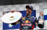 Bộ đôi Mercedes va chạm, Ricciardo đắc lợi tại Spa-Francorchamps