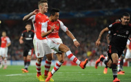 Sanchez giúp Arsenal đoạt vé dự vòng bảng Champions League