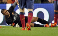 Thủ môn Victor Valdes sẽ sớm cập bến một CLB lớn