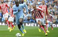 Man City thua sốc, Pellegrini chỉ trích trọng tài