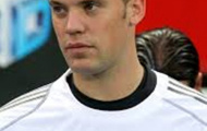 Video: Manuel Neuer - hơn cả một thủ môn