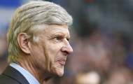 Ông Wenger bị fan 'ném đá' dữ dội