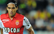 Vừa đến Anh, Falcao đã 'bắt chước' Van Gaal