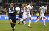 Maradona gây chiến trong 'trận đấu hòa bình'