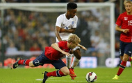 Quên Rooney đi, giờ là thời của Raheem Sterling