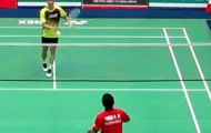 Video Vietnam Open: Tiến Minh nhẹ nhàng vượt ải Mahbub