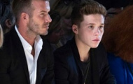 Beckham và con trai bảnh bao dự show thời trang của bà xã