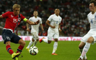 Phil Jones: Đã “đa năng” nay còn tinh quái