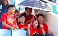 NHM đội nắng đến sân tiếp lửa cho U19 Việt Nam