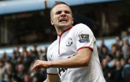 M.U ngăn cản Cleverley đến Everton