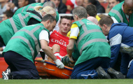 Arsenal trả giá đắt cho một điểm trước Man City