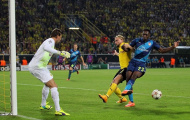 Nhận thua, Wenger vẫn bênh chằm chặp Welbeck