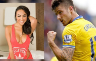 Balotelli gạ tình gái gọi của Giroud