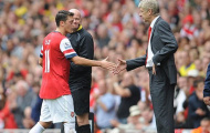 Vừa tỏa sáng, Ozil đã ra yêu sách với HLV Wenger