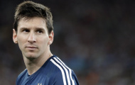Messi trở lại, Tevez vẫn bị bỏ quên